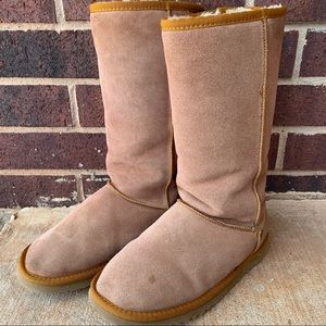 Ugg Women’s Classic Tall Boot